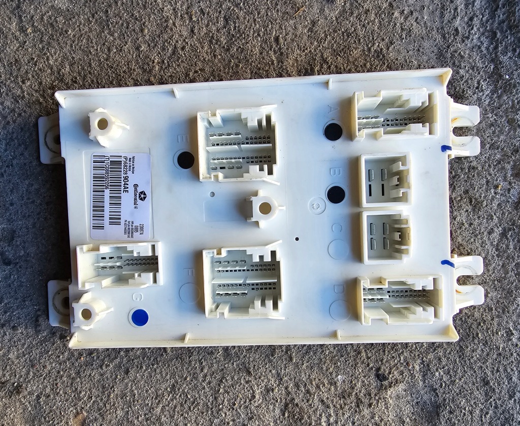 Купить Dodge ram 1500 09- модуль блок управления bcm