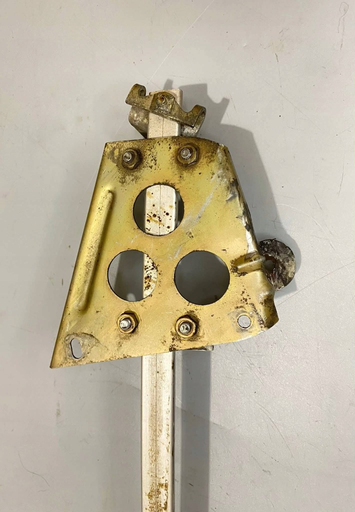 Mercedes-benz c123 купе напрямна скло правий задній Зі Шроту