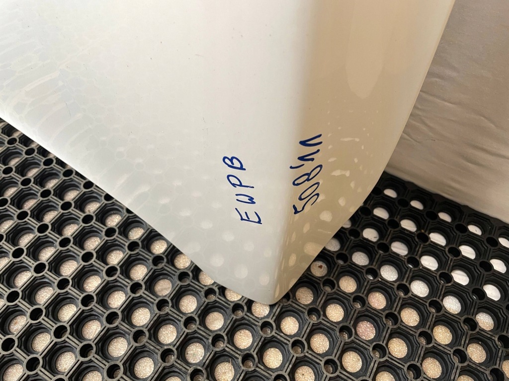 Капот кришка двигуна перед peugeot 508 1 код лакофарбового покриття ewpb дорестайлінг  2010- Київ