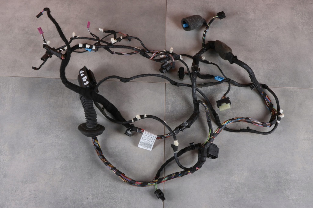 фото №1, Bmw 7 g11 g12 жгут электропроводка дверь правый перед softclose keyless 6839196