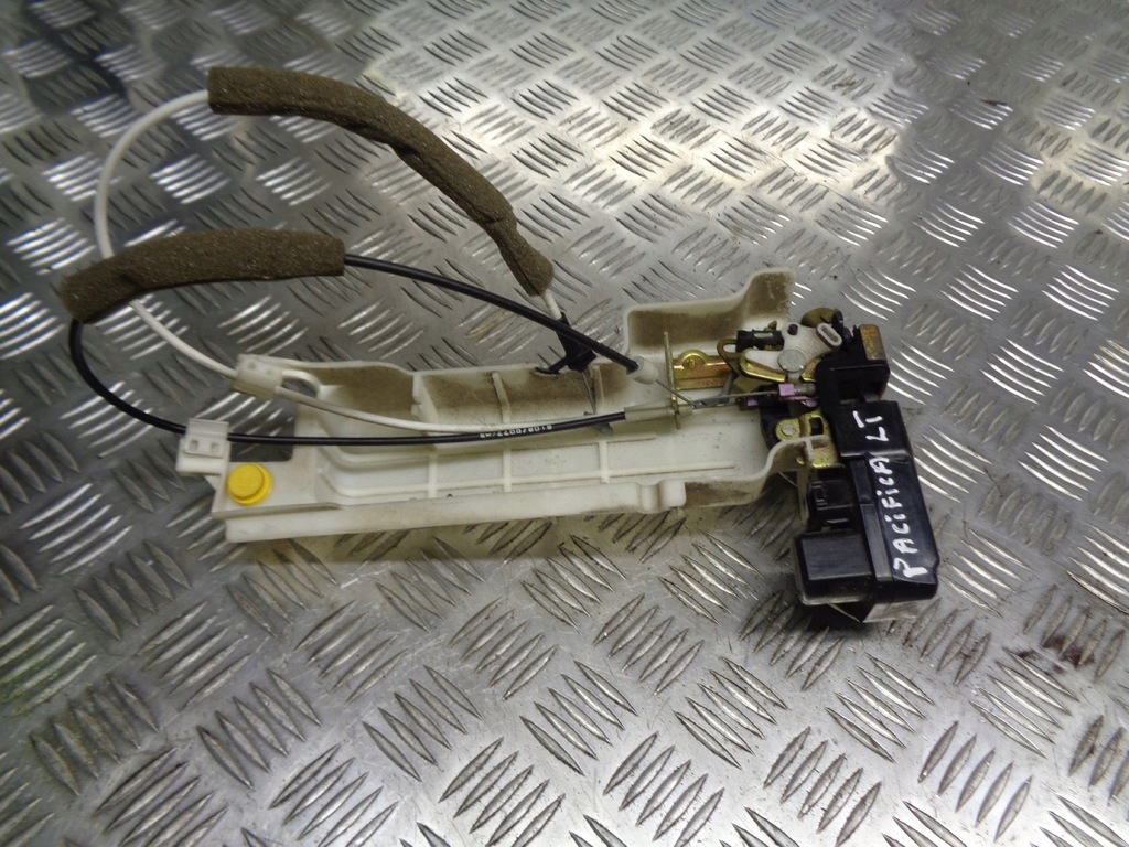 фото №1, Замок двері лівий задня chrysler pacifica