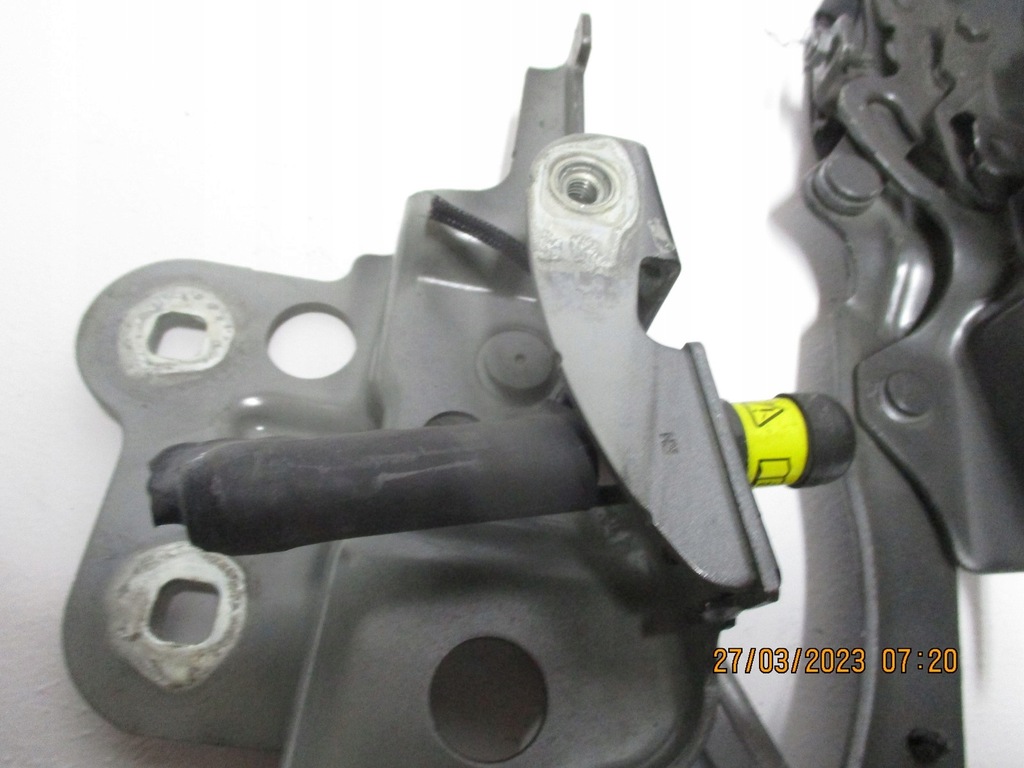 фото №8, Петля петли капот jaguar e pace пиротехнический