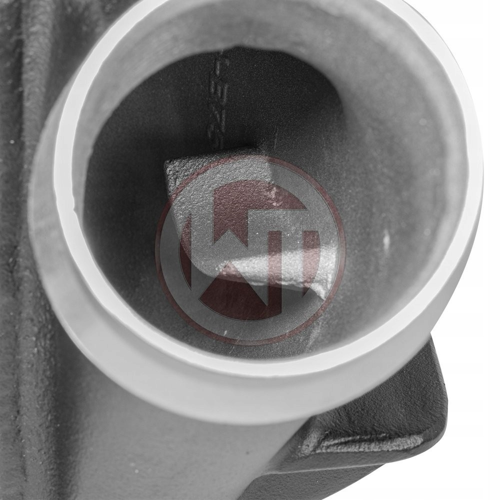 фото №4, Інтеркулер evo2 bmw 2 f22/f23 225d wagner тюнінг