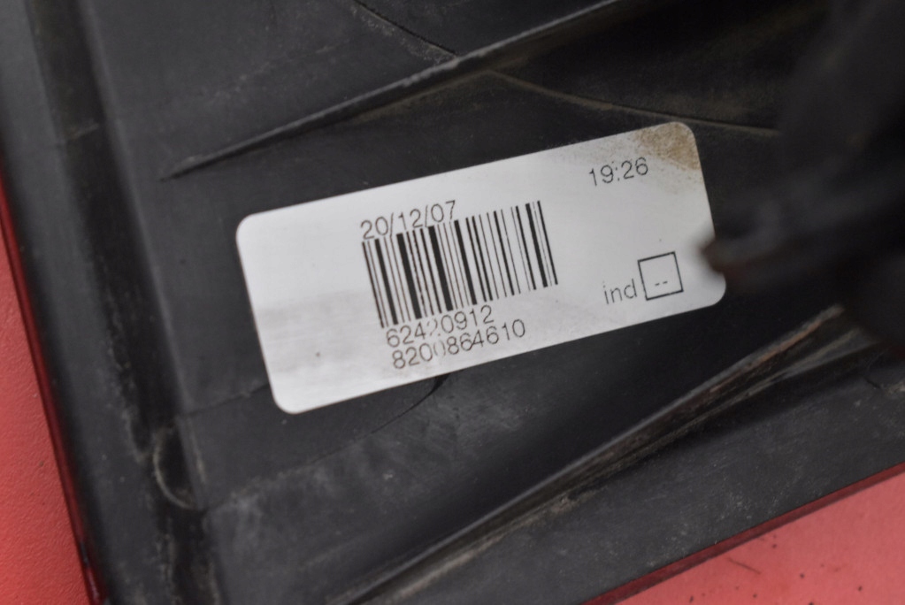 фото №6, Лампа ліва задня задня 8200864610 dacia logan 1 i kombi 07-12