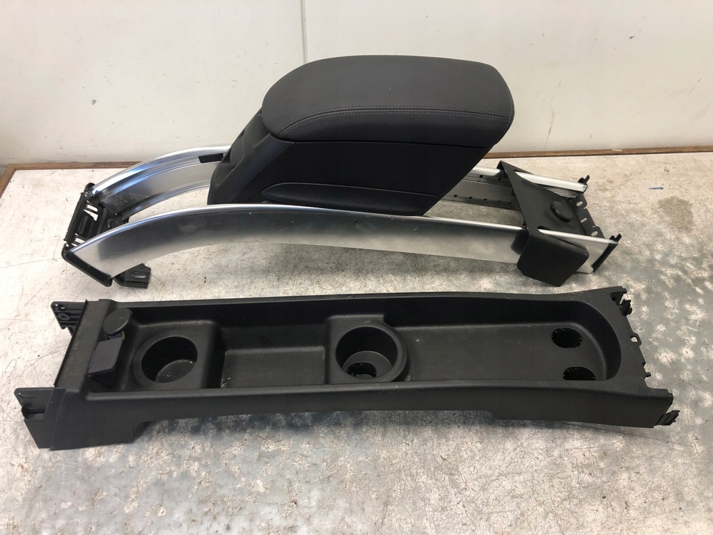 фото №10, Туннель средний подлокотник opel meriva b