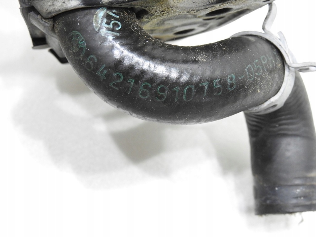 Патрубок труба обігрівача bmw e60 e61 2.5i 6421691 Київ