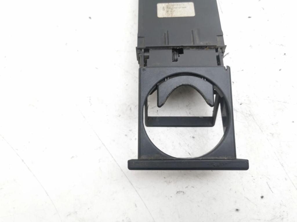 фото №5, Volkswagen sharan 2001 передний кронштейн na кружка туннель среднего