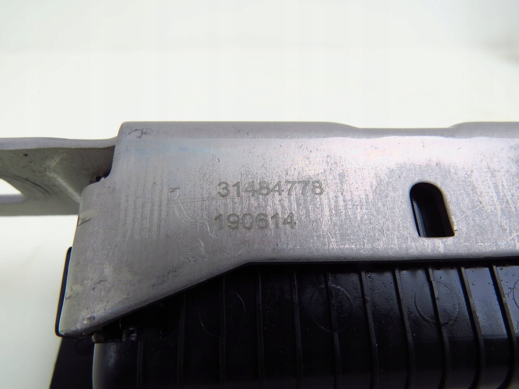 фото №7, Засувка зачіп кришки багажника задня задній 31484778 volvo s60 iii 18-24