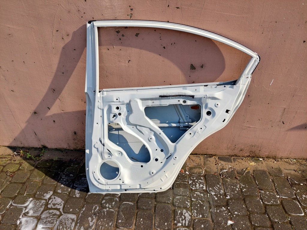 фото №4, Subaru sti wrx 2014- дверь задние задняя правое rzgów łódź