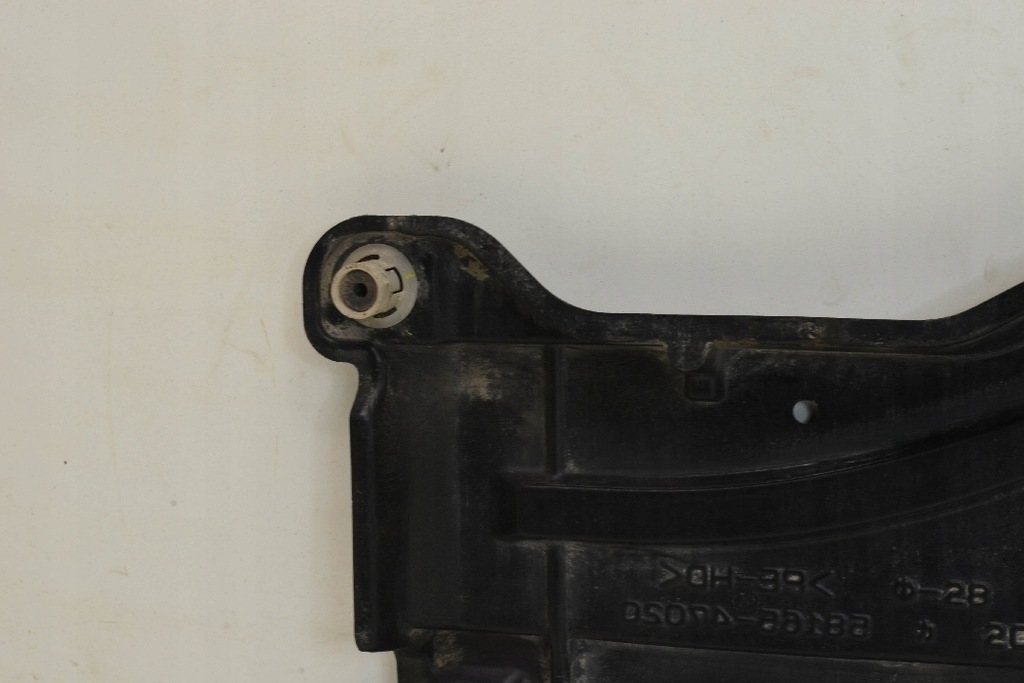 фото №7, Права захист підвіска toyota prius _w3_ 5816547020 2012