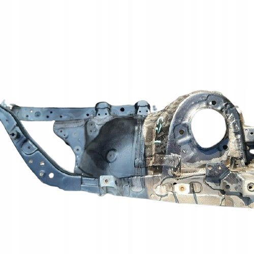 фото №1, Чверть ліва перед toyota avensis t29