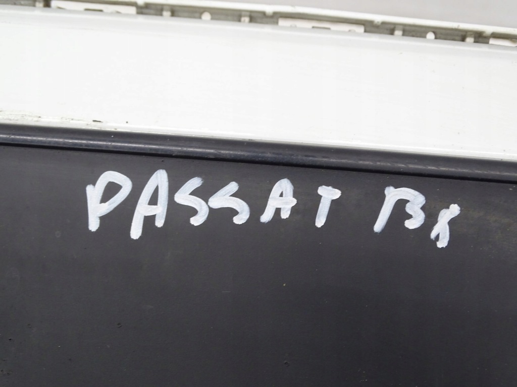 фото №10, Бампер перед передній vw passat b8 pdc