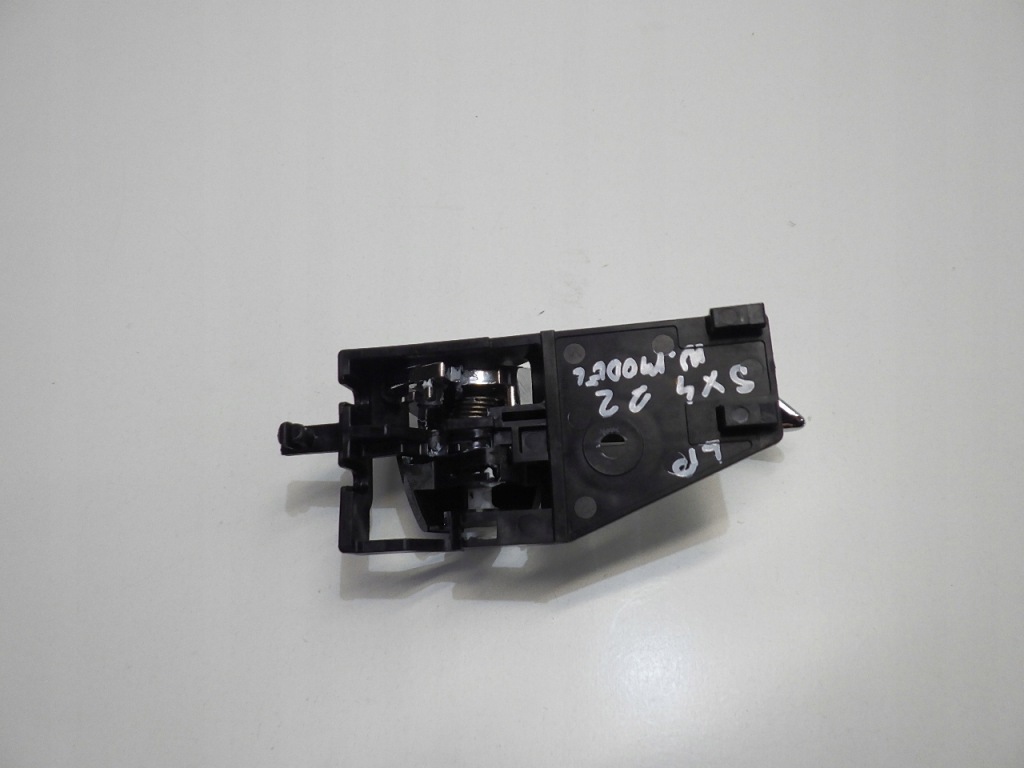 фото №2, Sx4 s cross 2022 n.model ручка левый перед