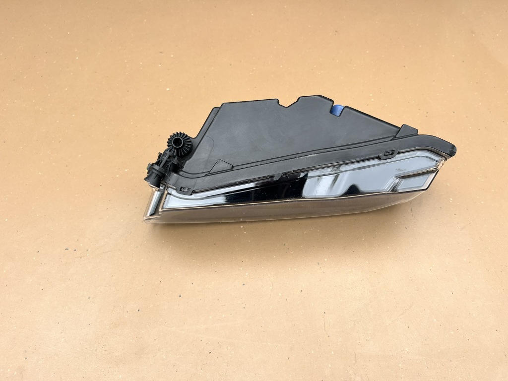 Bmw x3 3 3 g01 17r- противотуманная фара led drl правый передний 1nb01281006 Оригинал