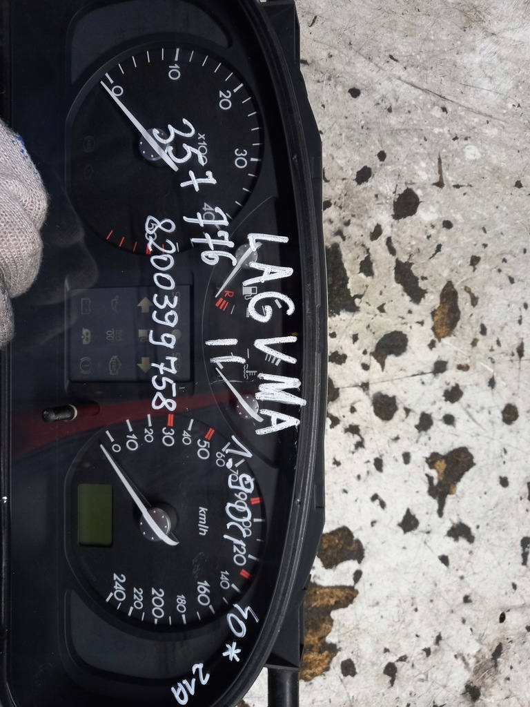 фото №5, Счетчик приборы 1.9dci renault megane ii 8200399758