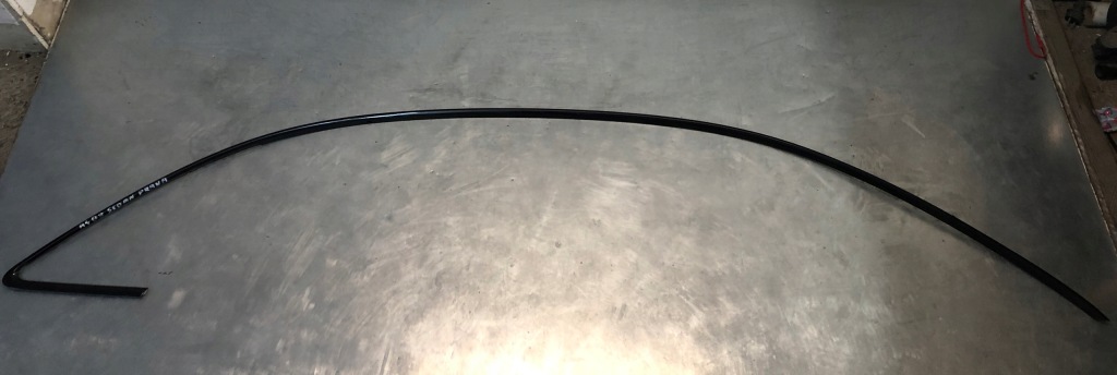 фото №1, Молдинг кузовна a4 b8 sedan права czarna