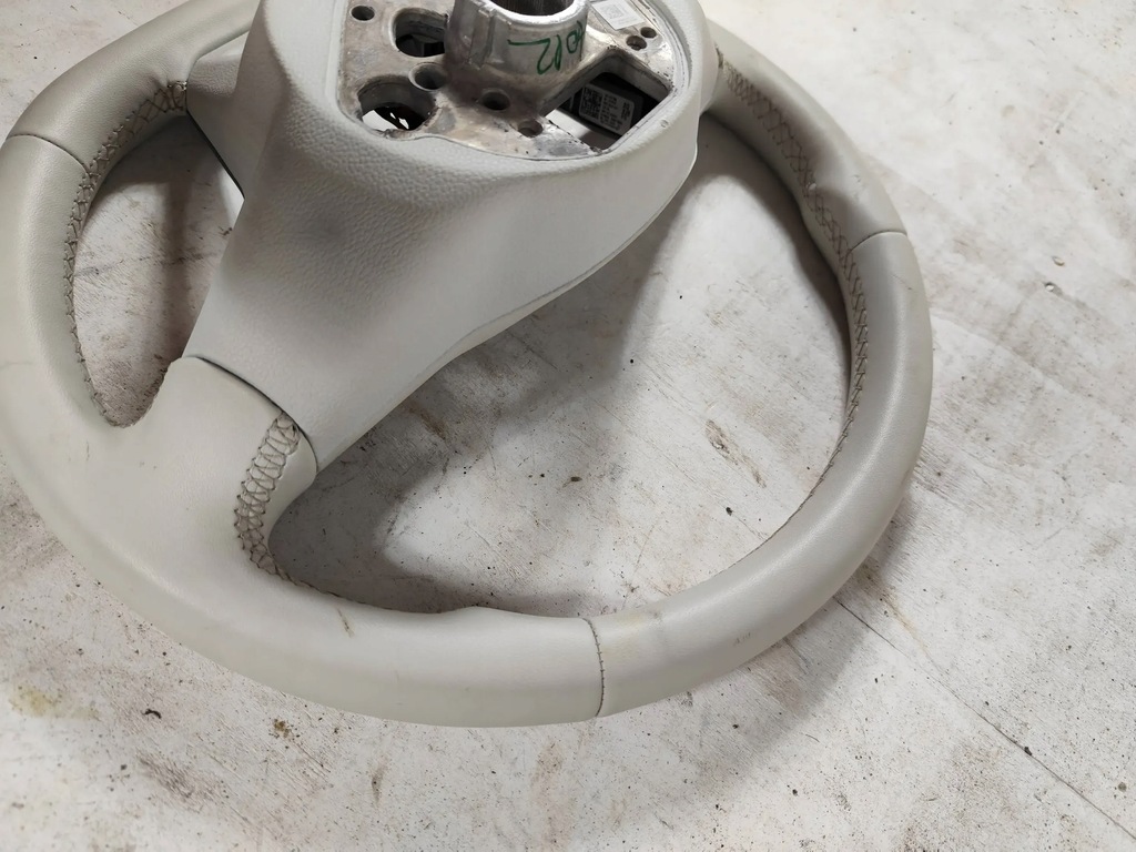 фото №8, Vw id3 id.3 id4 id.4 id buzz воздуховод светлая сенсорный подогрев кожа