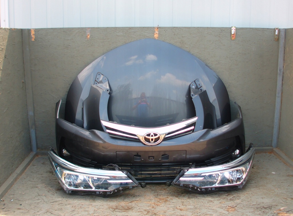 фото №1, Toyota corolla e16 перед кузовний