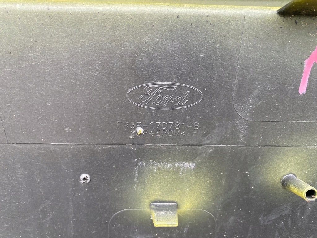 Бампер задній задній ford mustang gt mk6 vi Оригінал