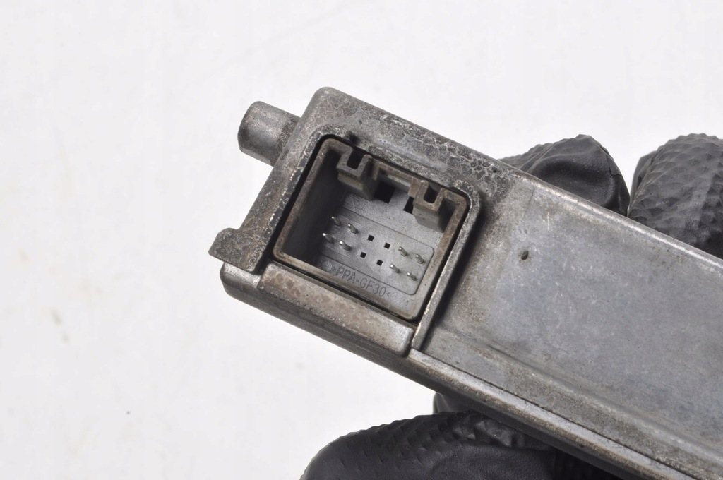 фото №5, Vw id.4 skoda enyaq iv камера перед асистент поперечина руху скло 1ea980654j