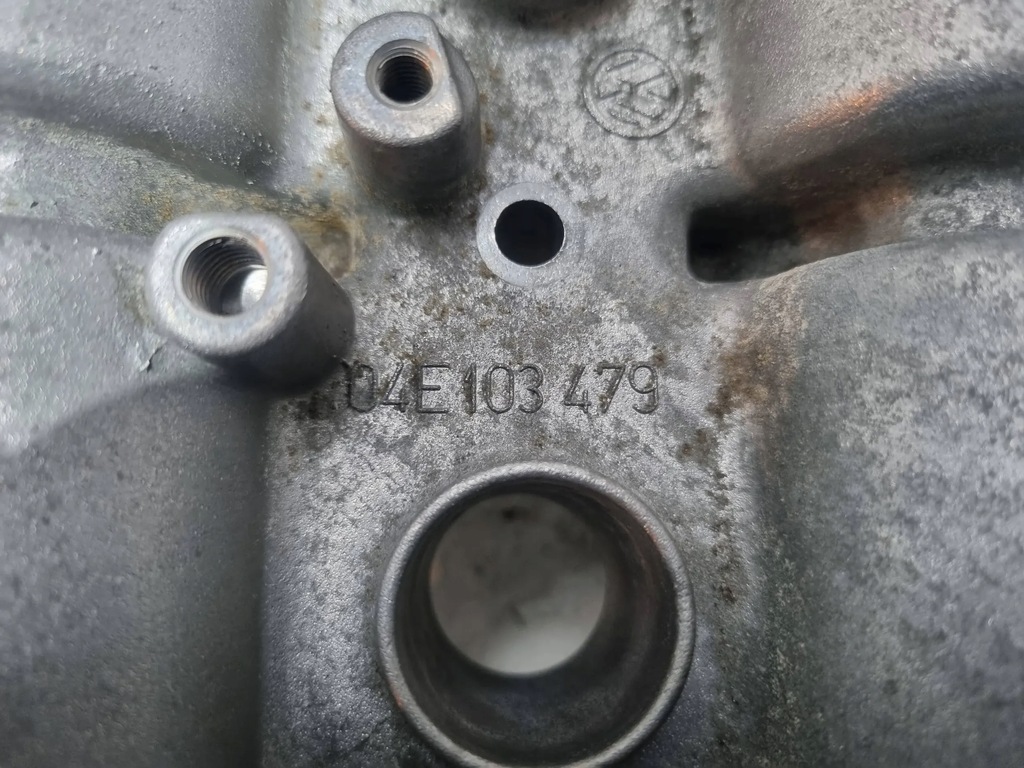 фото №5, Крышка головки клапанов + валы 04e103475am vw caddy iv vw golf vii 1.2 1.4