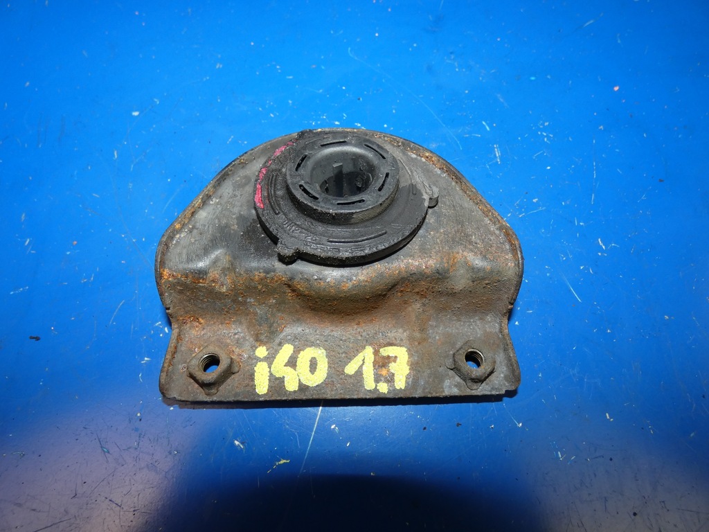 фото №1, Hyundai i40 кронштейн радиатор