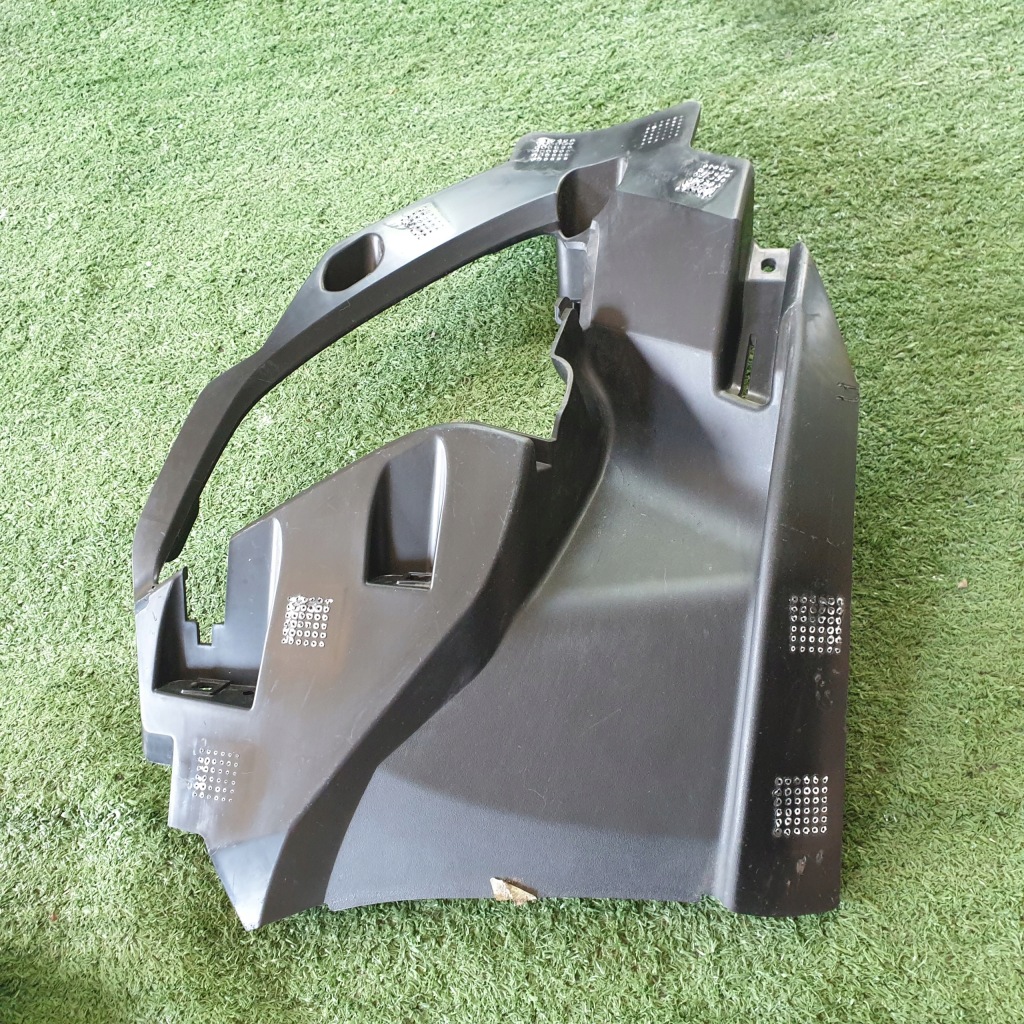 фото №1, Направляющая бампера правый перед ford focus mk iv 4