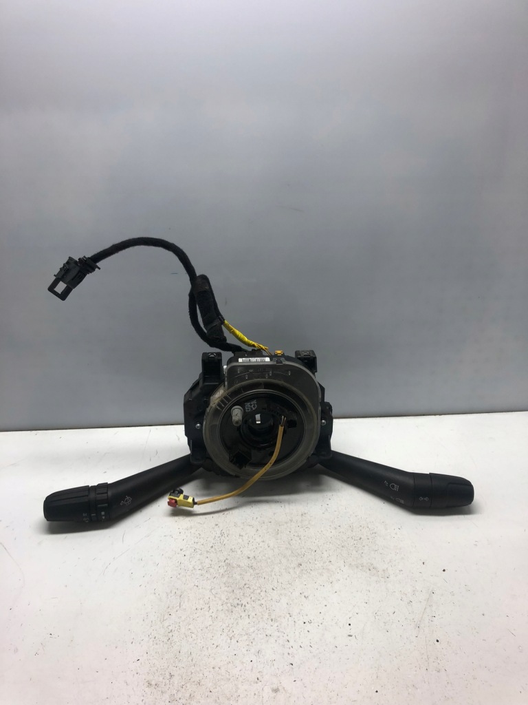 фото №1, Перемикач комбінований 073569810 jeep