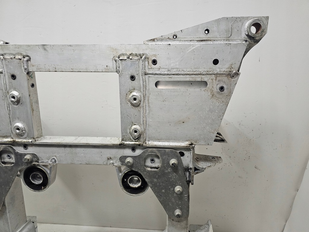 фото №9, Подрамник подрамник подрамник перед jaguar i-pace