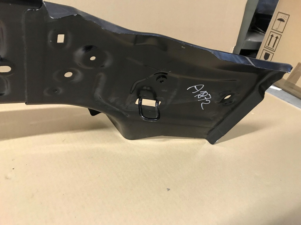 фото №8, Volvo v40 ii pas задній стіна задня 31402270