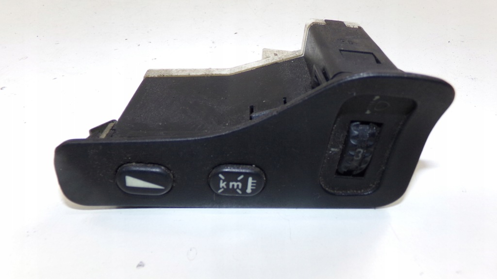 Купить Alfa romeo 156 переключатель панель регулировки света фары