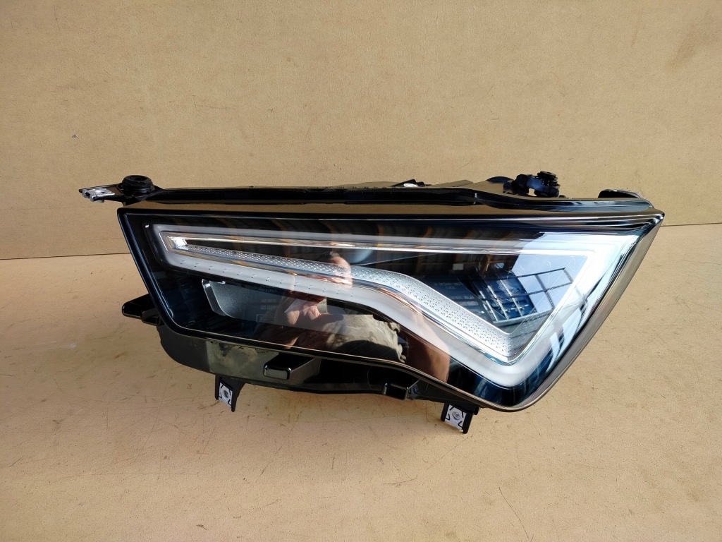 Купити Seat ateca рестайлінг  full led фара ліва