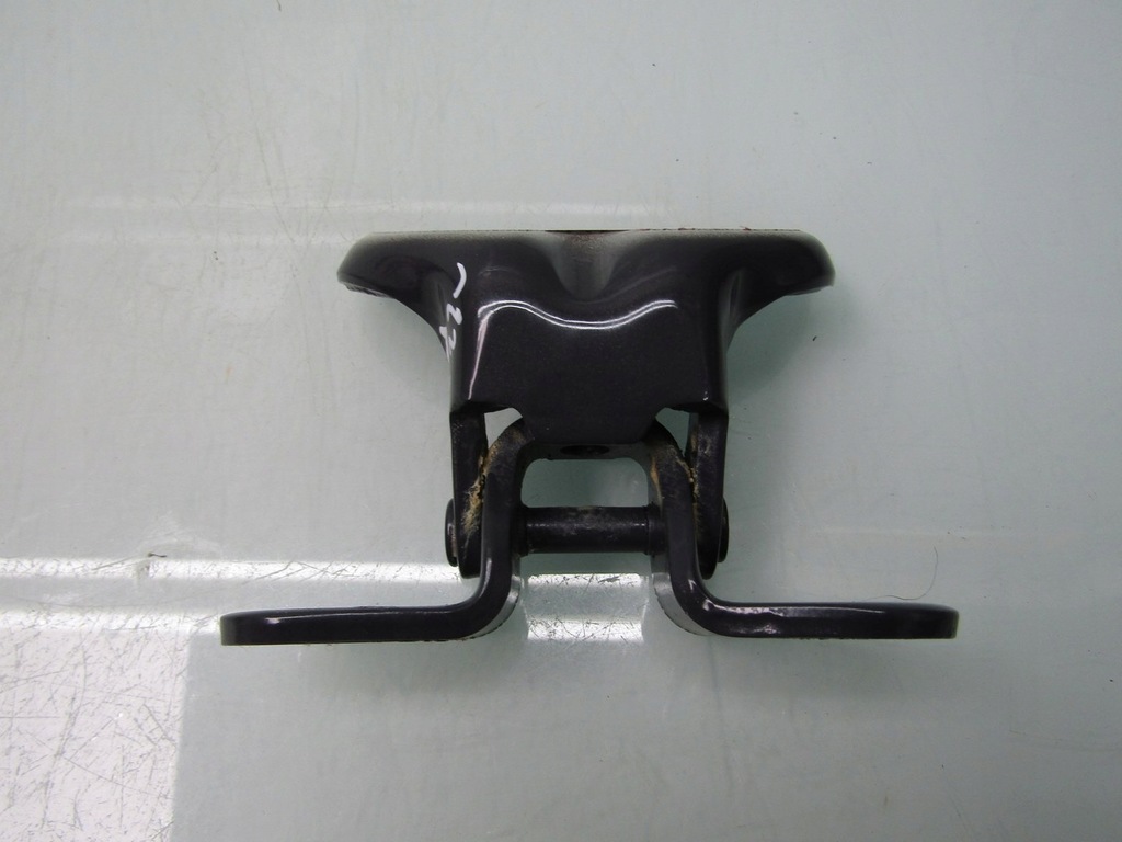 фото №1, Stonic 22r петля дверь правый задний задняя верхний