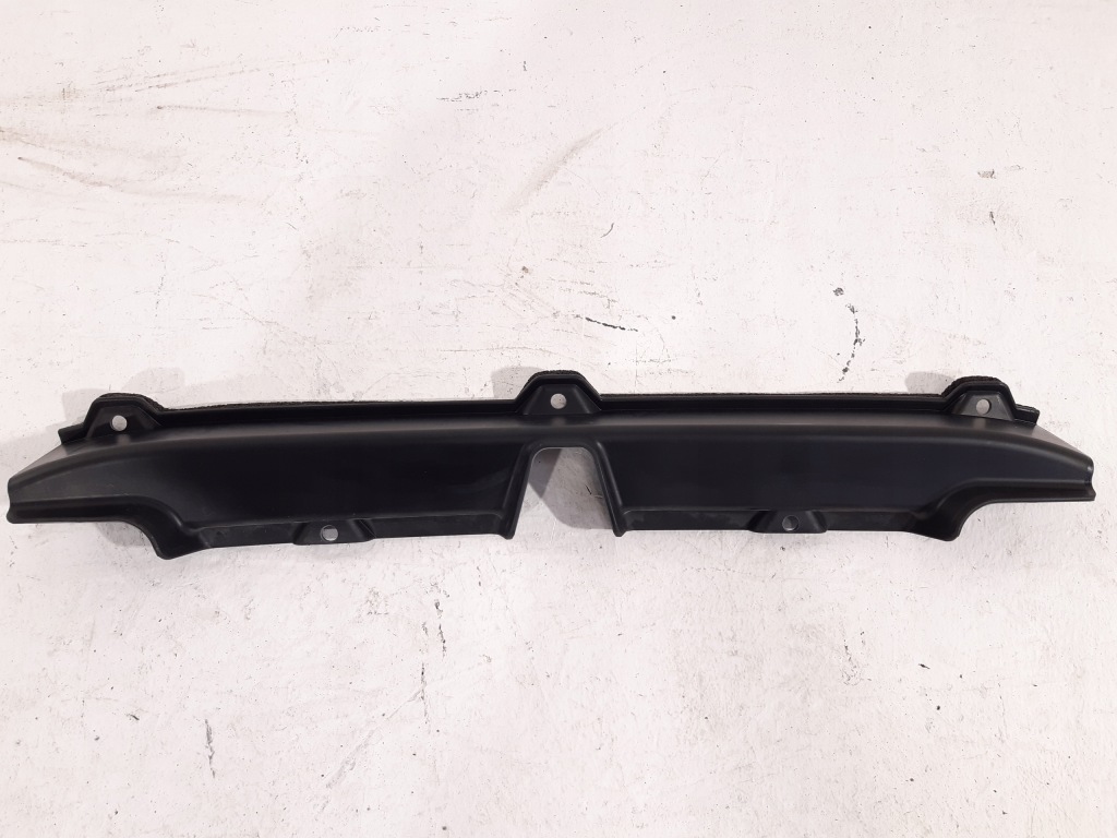 Купить Ferrari 812 заглушка заднего бампера 89331600