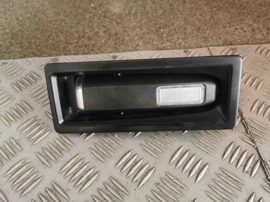 фото №1, Ліхтарик зарядний пристрій citroen peugeot 9685614080