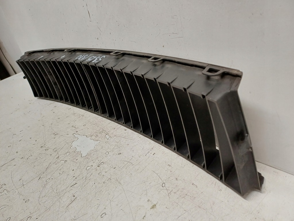 фото №7, Skoda octavia 2 ii rs 05- решётка бампера перед 1z0853677a