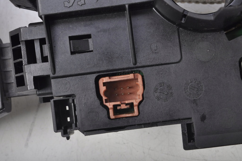 фото №14, Peugeot 308 переключатель комбинированный 96660140xt