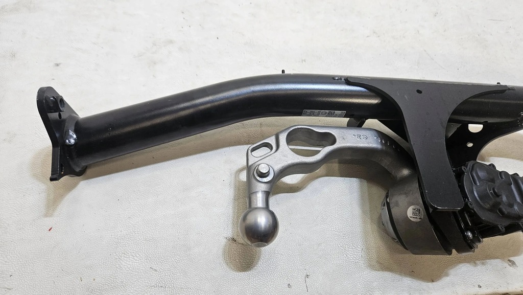 фото №7, Hak буксирувальний складний volvo ex30 80001858