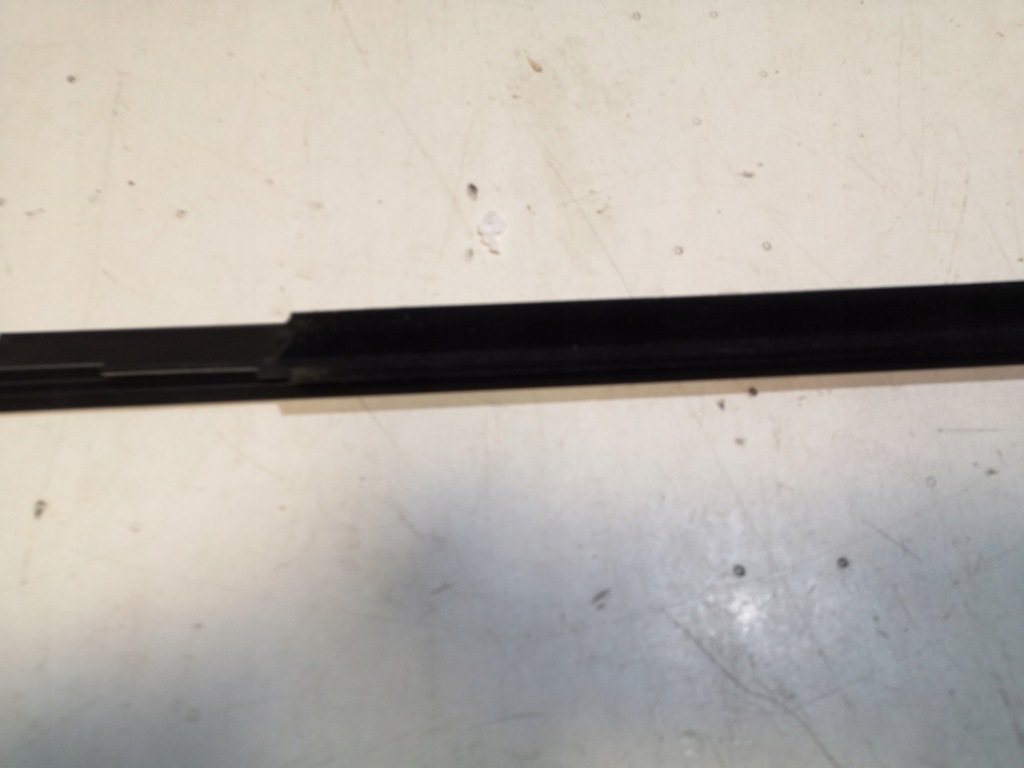 фото №5, Уплотнитель молдинг дверь задняя p=l audi q3 ii 83f