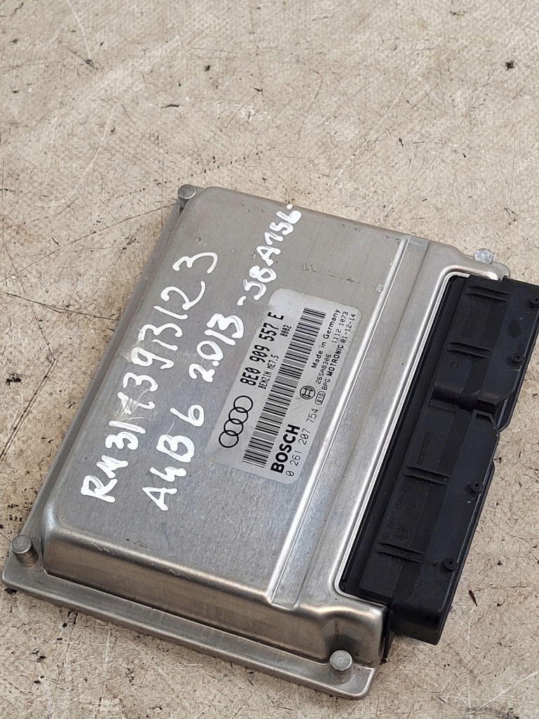 фото №8, Бортовой компьютер блок управления двигателя оригинальный номер 8e0909557e audi a4 b6 2.0 alt 02r.