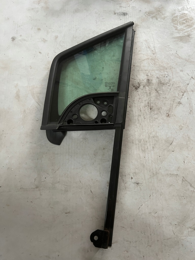 фото №1, Peugeot partner iii iv 19- стекло дверь левая перед 2019 малый