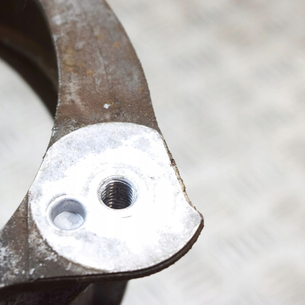 Porsche cayenne 92a 2016 кронштейн генератора Зі Шроту