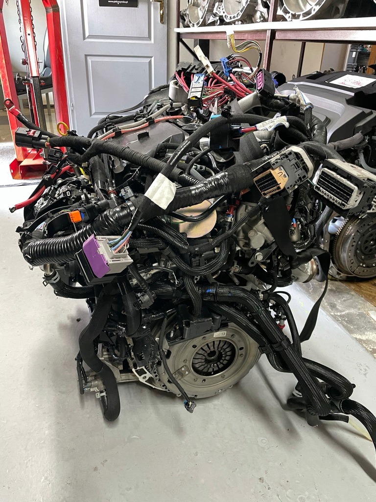 фото №12, Renault trafic iii iv nv300 двигатель 2.0 dci adblue m9rz717 m9r717 m9r z717