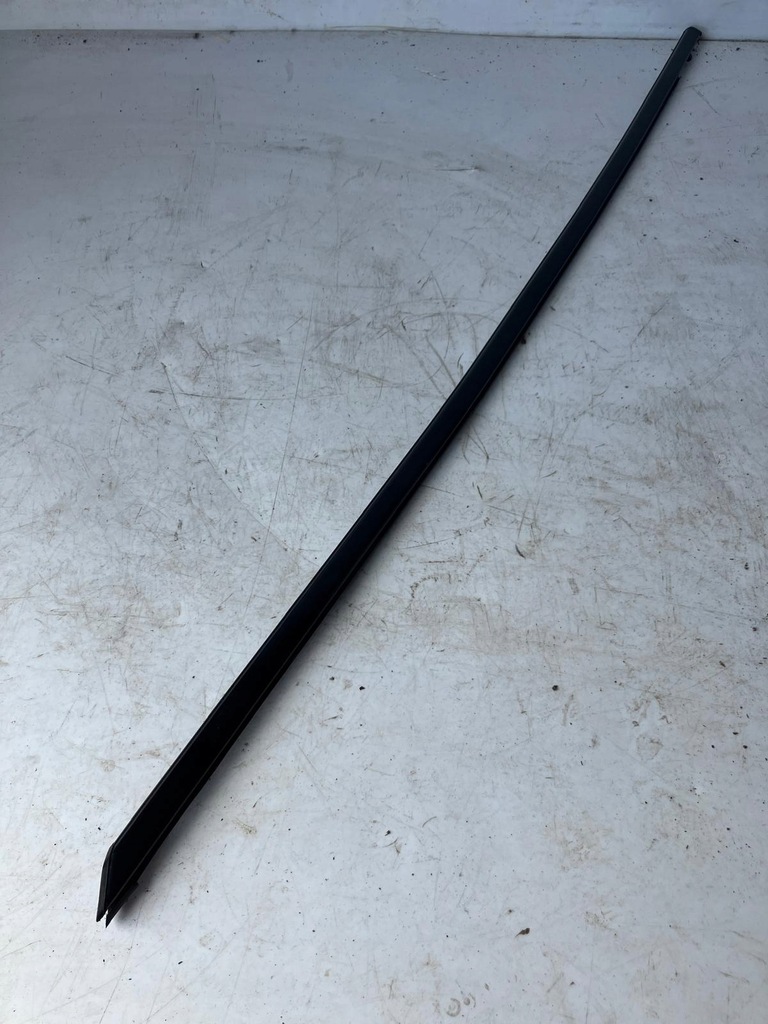 фото №1, Молдинг ущільнювач двері лівий перед citroen ds5