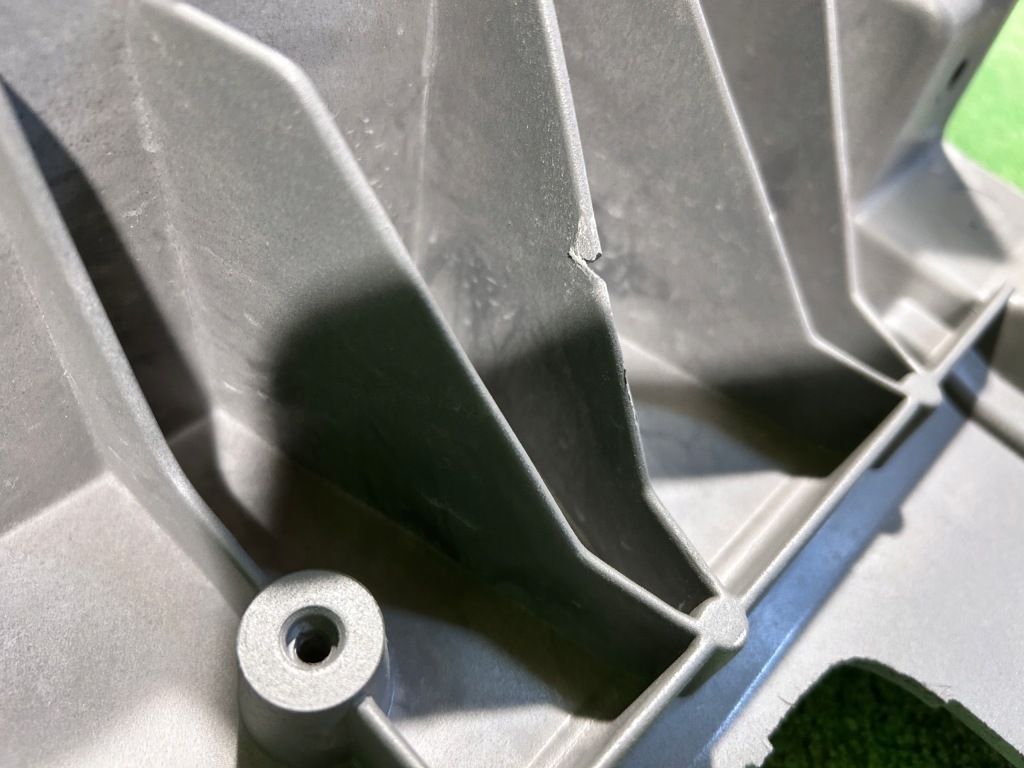 Mercedes actros mp3 бампер перед уголок бампера левый a9438804872 Недорого