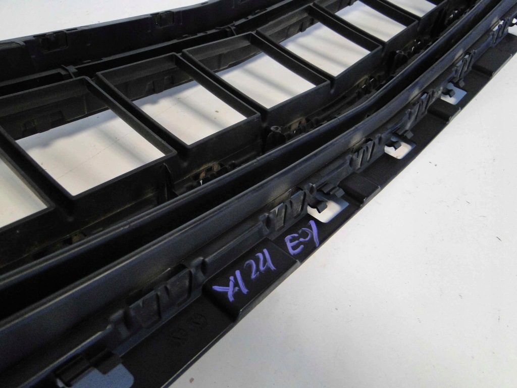 Купить Mercedes amg gt x290 290 рама решётка средняя