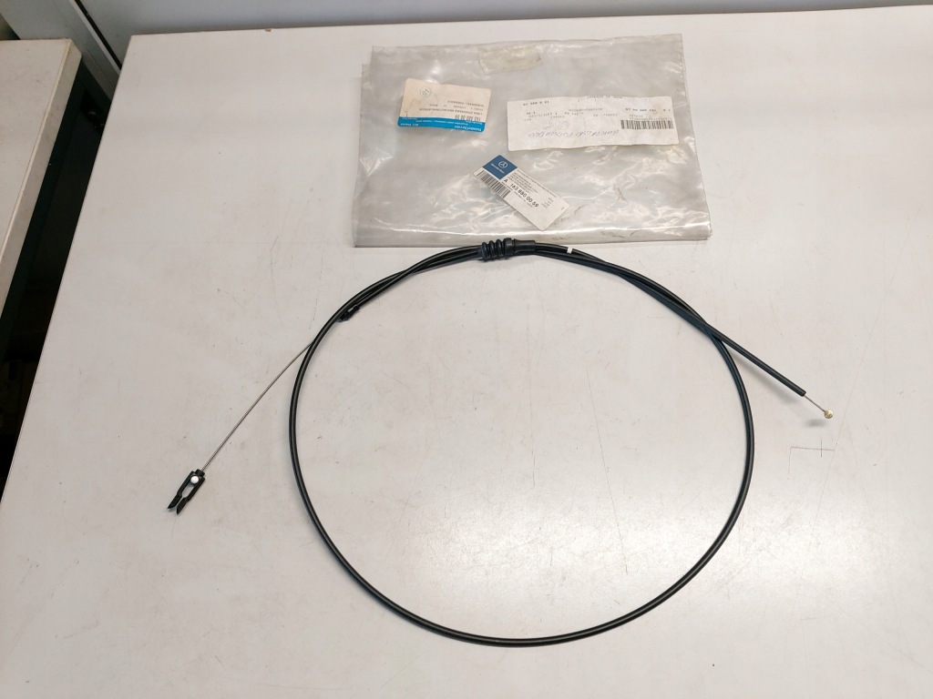 фото №1, Mercedes w163 трос капот nowa org a1638800059