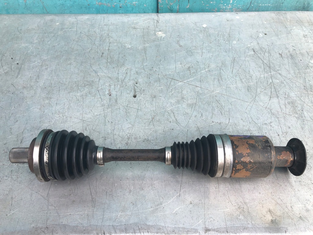 фото №1, Mercedes w203 4matic приводной вал левый перед левая передний