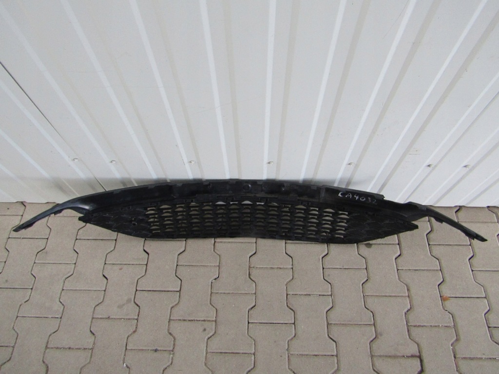 Opel corsa d opc хром решётка правый  оригинал идеальное состояние Доставка