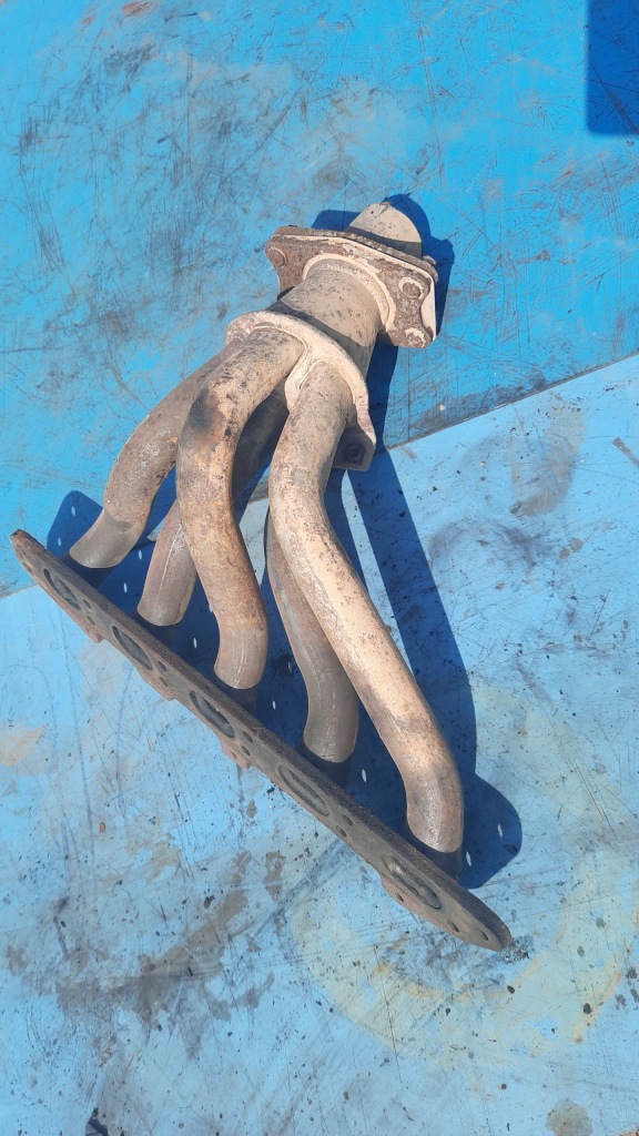 фото №1, Коллектор выпускной volvo s40 ii 2.4b 05r